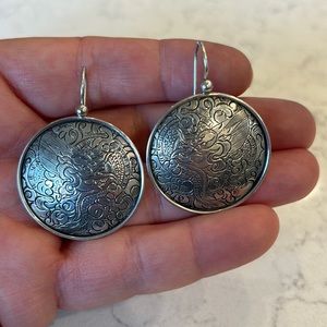 Silpada retired sterling silver Asian Dragin earrings